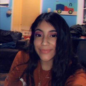 Meet your Posher, Teodora